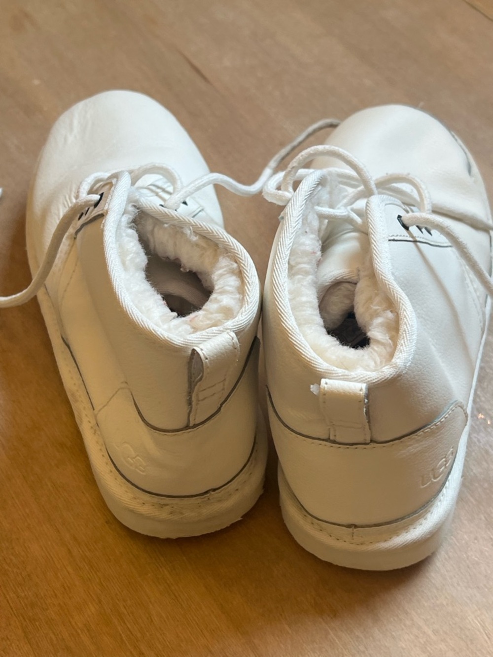 UGG White Leather Lace-Up Winter Boots - Picture 2 of 3